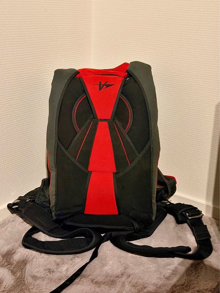 Parachute Systems Vortex 4